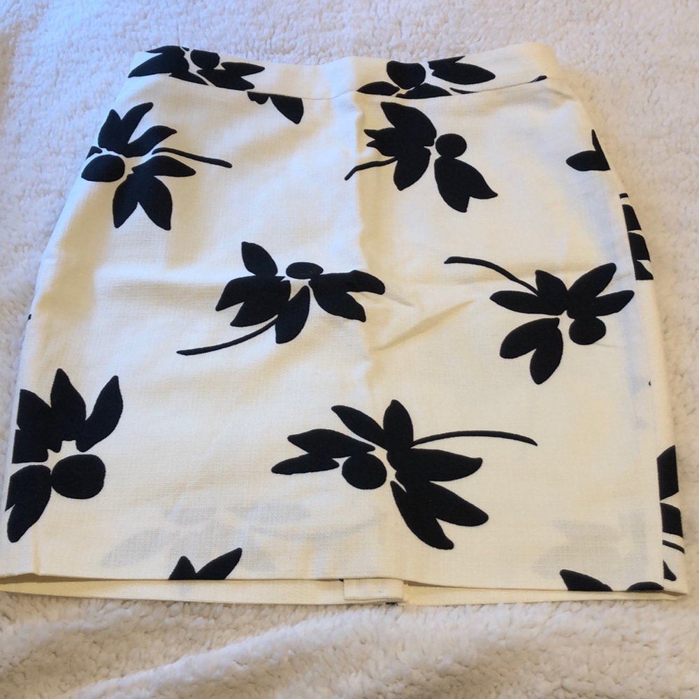 NWOT JCrew pencil skirt